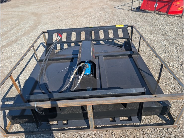 agt-skid-steer-brush-cutter-72"-image-3