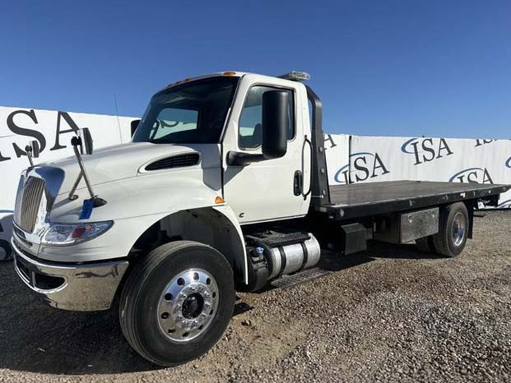 2022-international-mv607-image-1