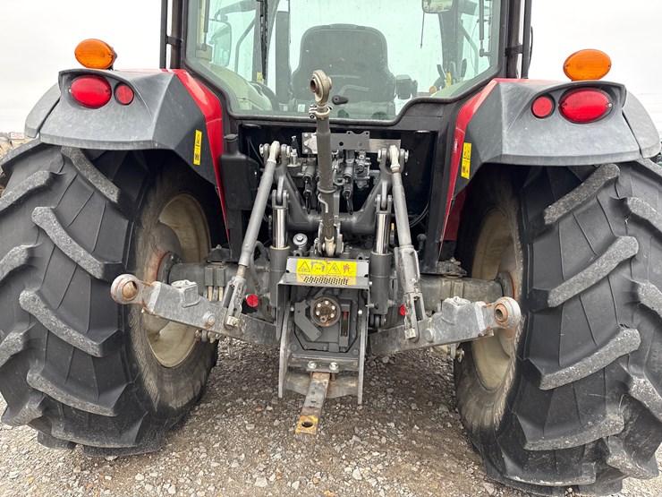 massey-ferguson-4709-image-5