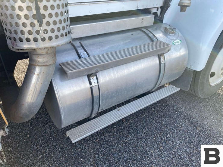 kenworth-w900a-image-33