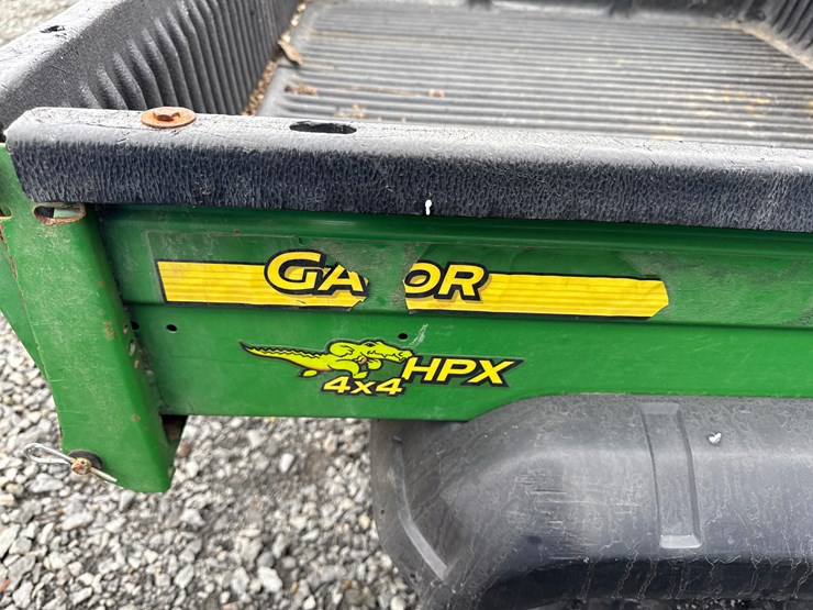 john-deere-gator-hpx-image-11