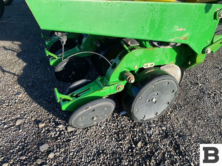 2007-john-deere-1720-image-49