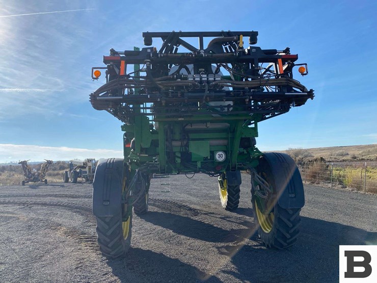 2013-john-deere-4830-image-4