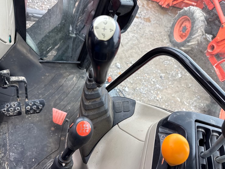 massey-ferguson-4709-image-30