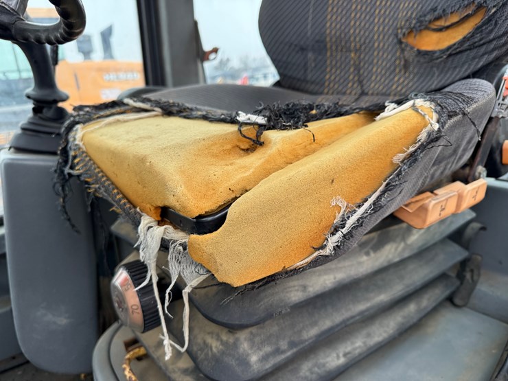 2007-volvo-l45b-image-47