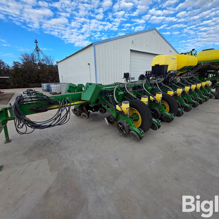 2013 JOHN DEERE 1770NT CCS