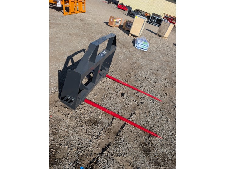 landhonor-skid-steer-bale-spear-image-4