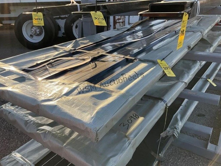 bundle-of-12ft-metal-roof-panels-image-1
