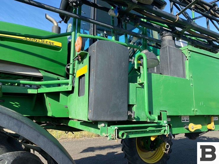 2013-john-deere-4830-image-18