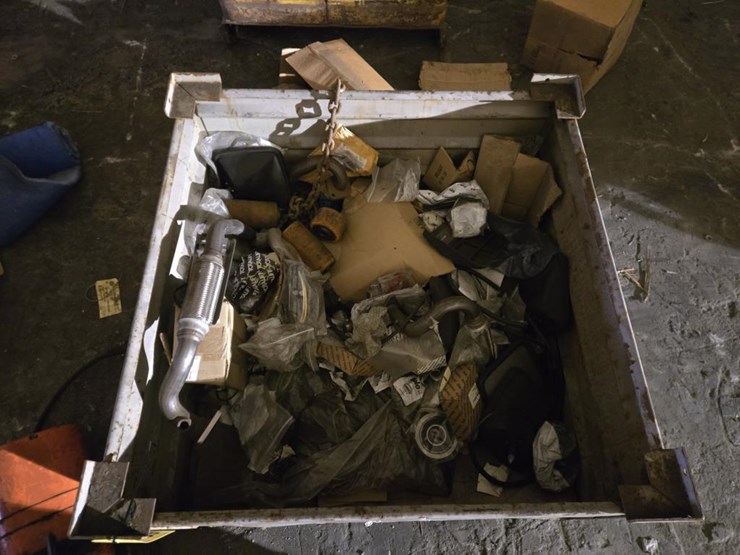 #3409-•-steel-crate-w/-misc.-exaust-parts-and-more-image-5