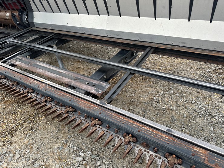 2022-mac-don-fd240-image-42