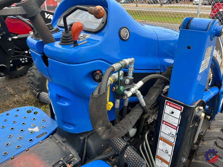 new-holland-tc40a-image-25