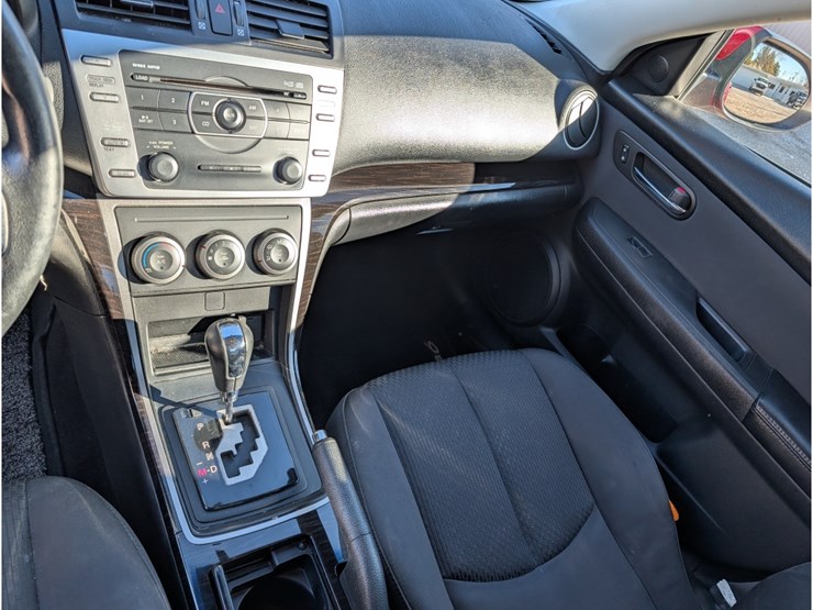 2012-mazda-6-image-13