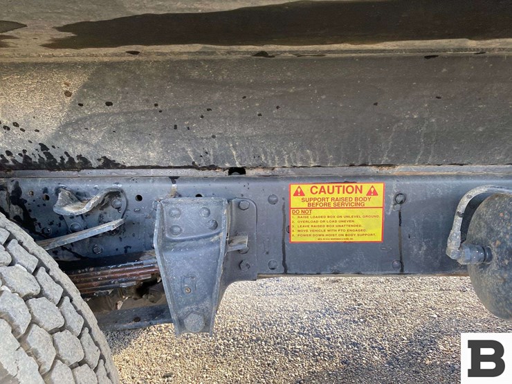 1986-gmc-c7000-truck-image-28