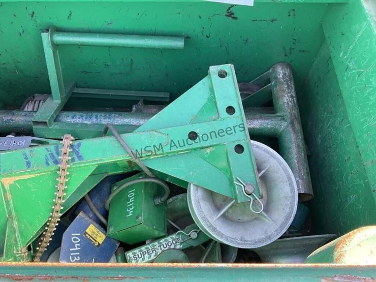 steel-job-box-w/-cable-tugger-image-3