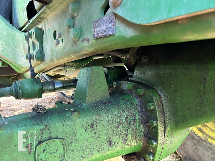 2013-john-deere-6170r-image-34