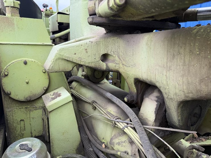 terex-ts14b054-image-51