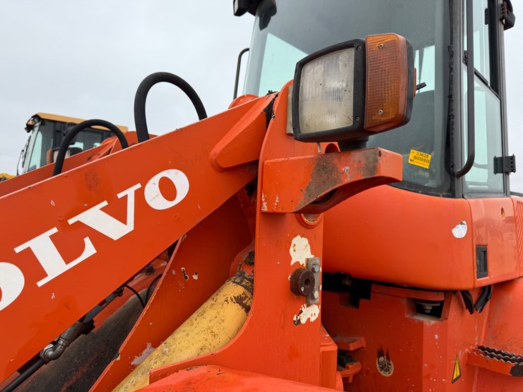 2007-volvo-l45b-image-23