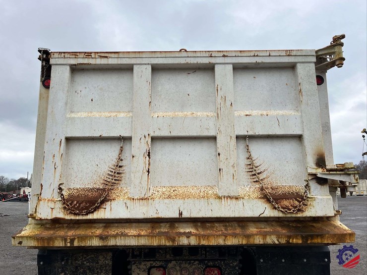 2008-sterling-l7500-image-29