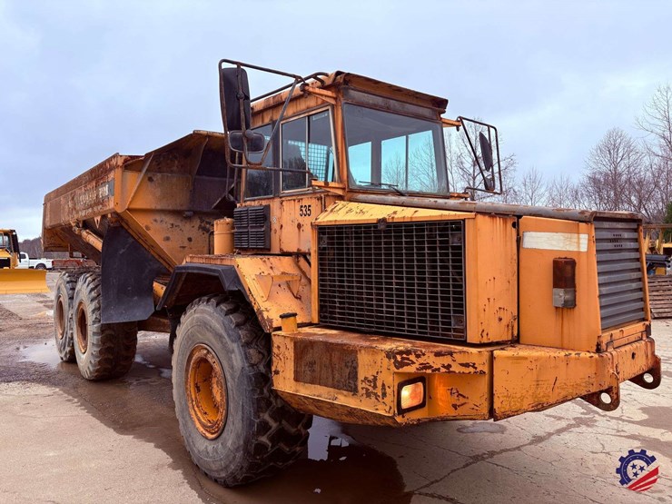 1995-volvo-a30-image-8