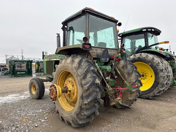 john-deere-4640-image-6