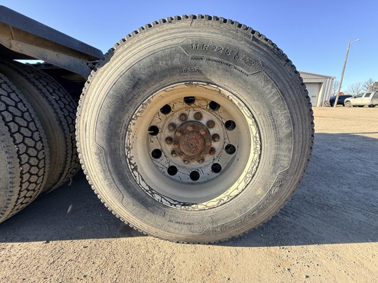 #1972-•-2008-international-eagle-day-cab-truck-tractor-image-55