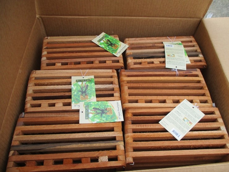 lot-of-square-cedar-wooden-plant-baskets,-image-4