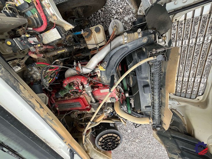 2013-freightliner-m2-s/a-cab-&-chassis-image-44