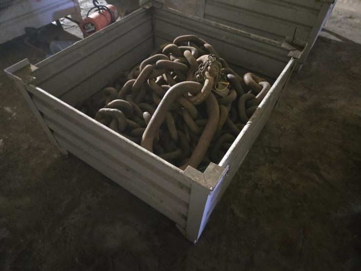 #3406-•-steel-crate-w/-misc.-heavy-duty-chains-image-2