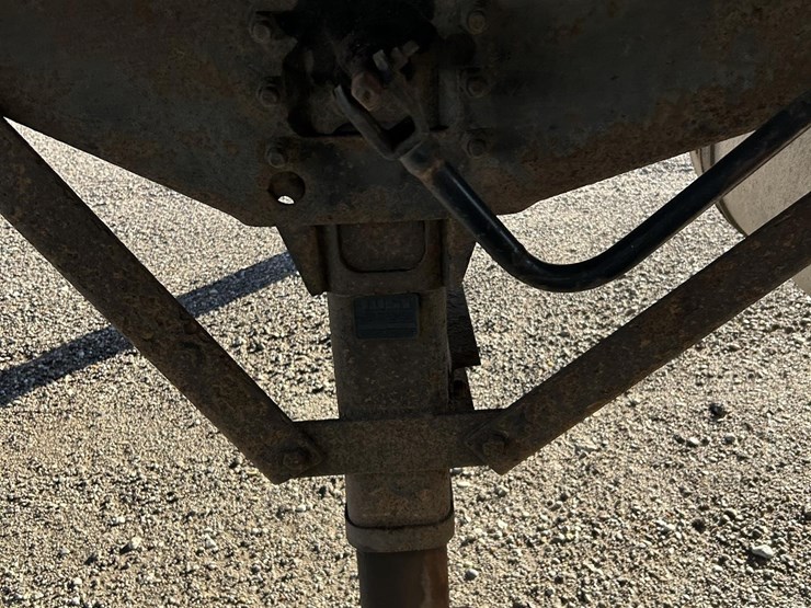 2011-strick-trailer-image-15