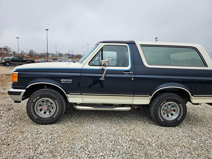 1989-ford-bronco-image-5