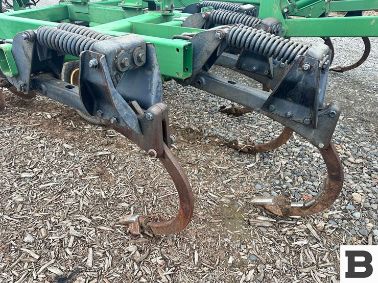 john-deere-2700-image-19