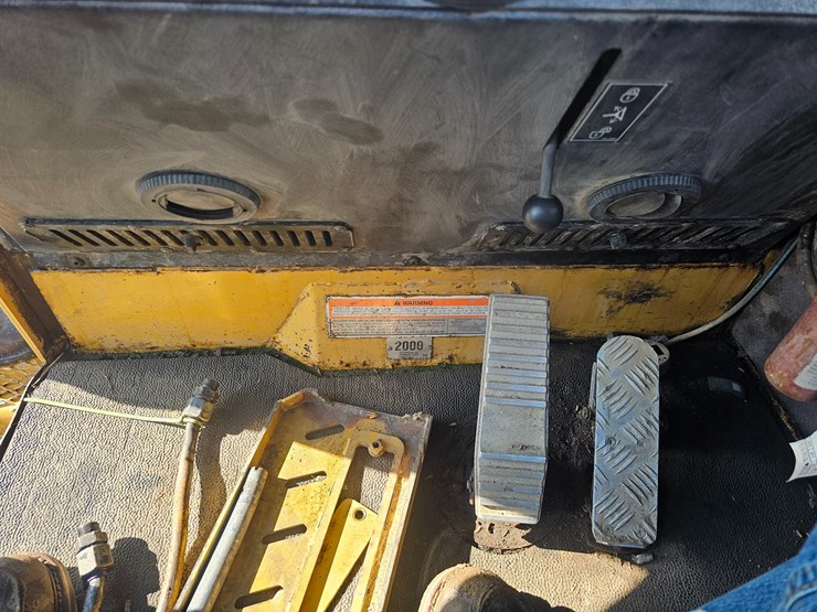 caterpillar-574-image-51