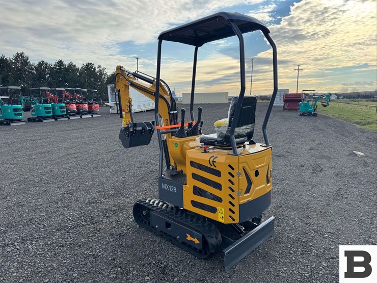 2025-cfg-industrial-mx12r-mini-excavator-image-4