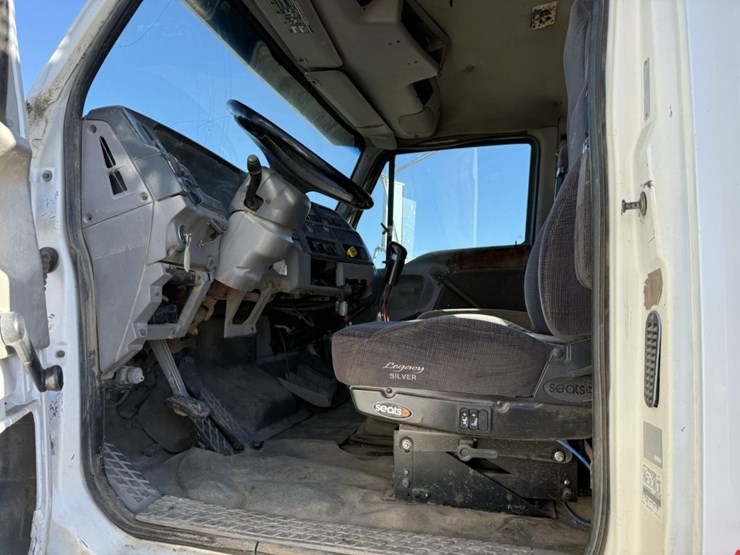 #1953-•-1998-ford-fuel-truck-image-63