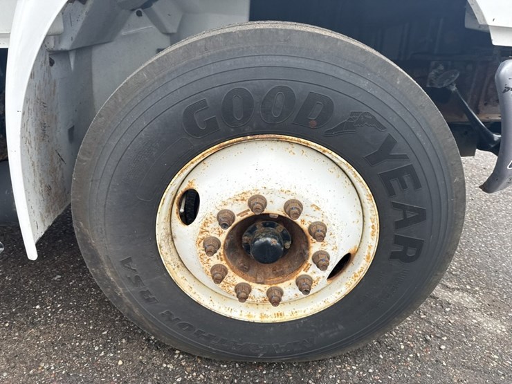 2013-international-4300-sba-image-85