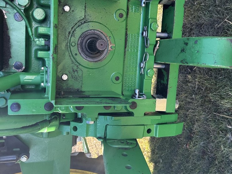 2021-john-deere-6175m-image-26