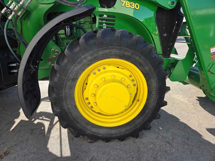 2010-john-deere-7830-image-40
