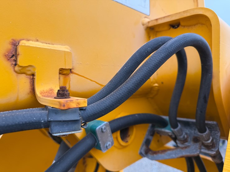 2018-jcb-509-42-image-16