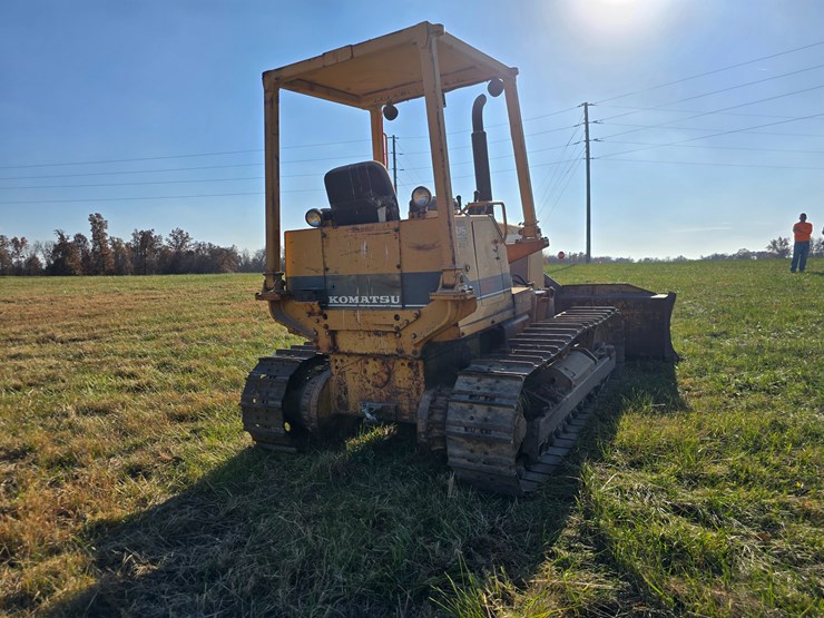 komatsu-d37p-2-image-21