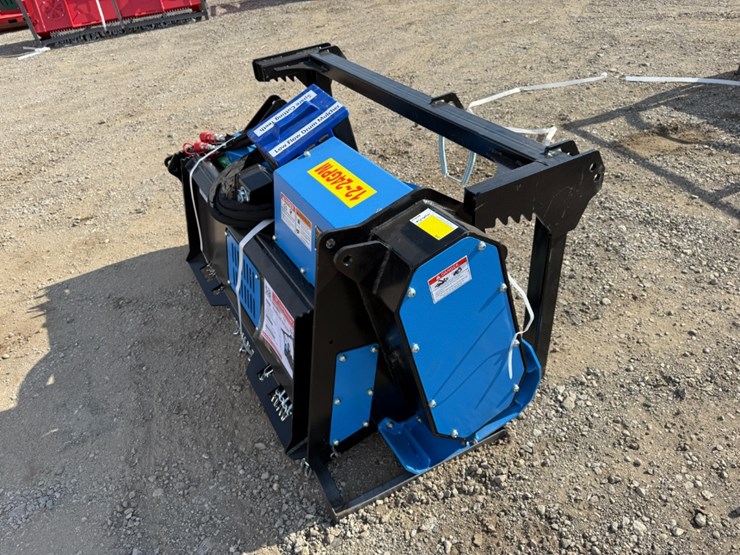 ray-tree-skid-steer-50"-drum-mulcher-image-5