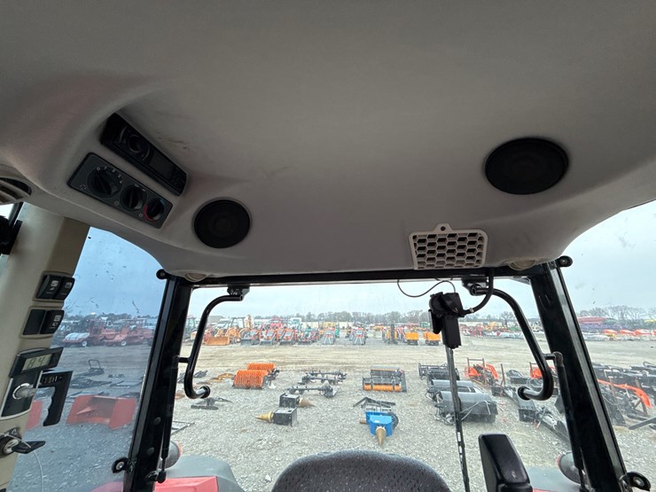 massey-ferguson-4709-image-25