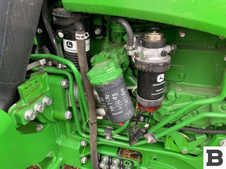 2018-john-deere-5090m-image-40