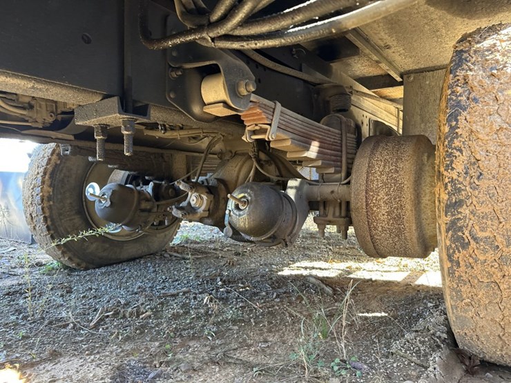 2006-caterpillar-c7-image-30