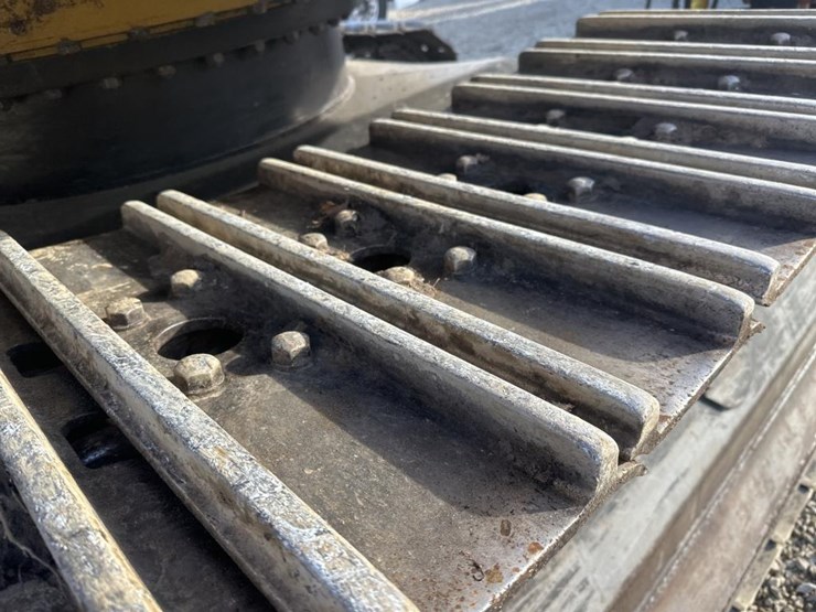 2016-caterpillar-501-hd-image-79