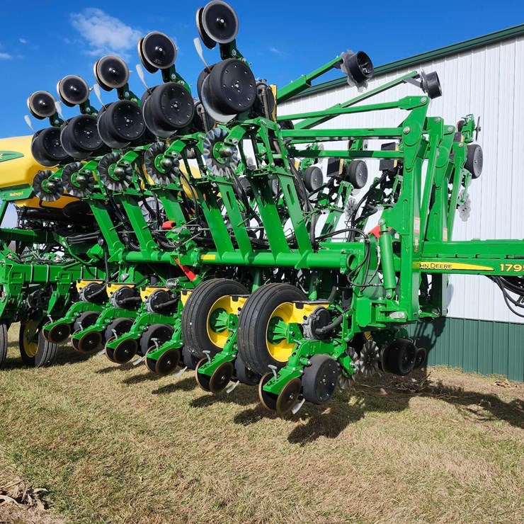 2021 JOHN DEERE 1795