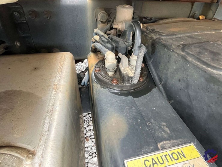 2017-freightliner-m2-s/a-tank-truck-image-22