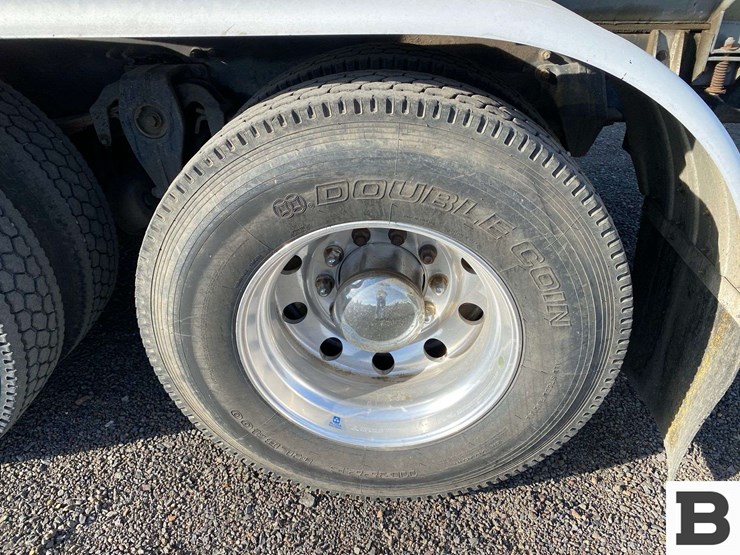 freightliner-fuel-image-28