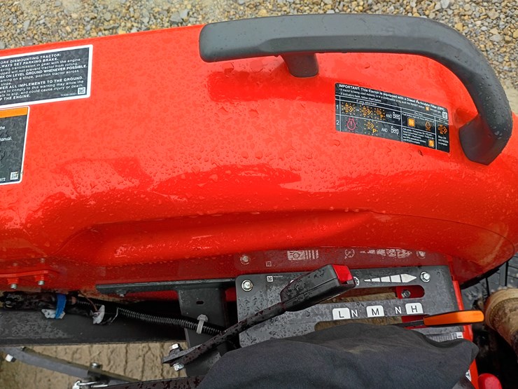 2022-kubota-la526-image-39