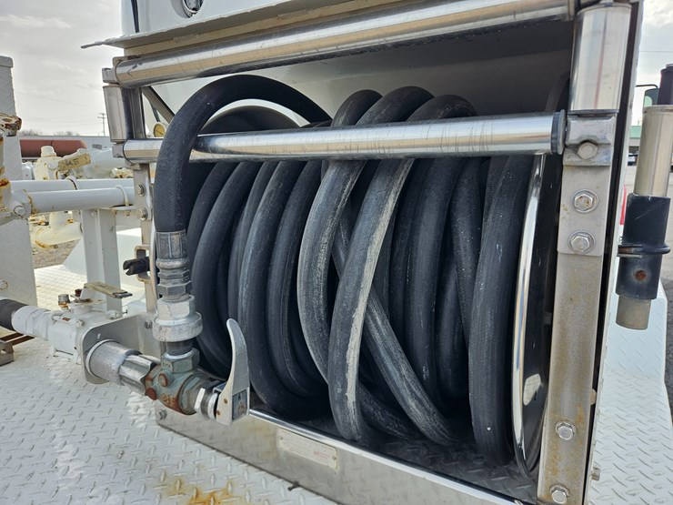 2018-freightliner-s2g-image-76